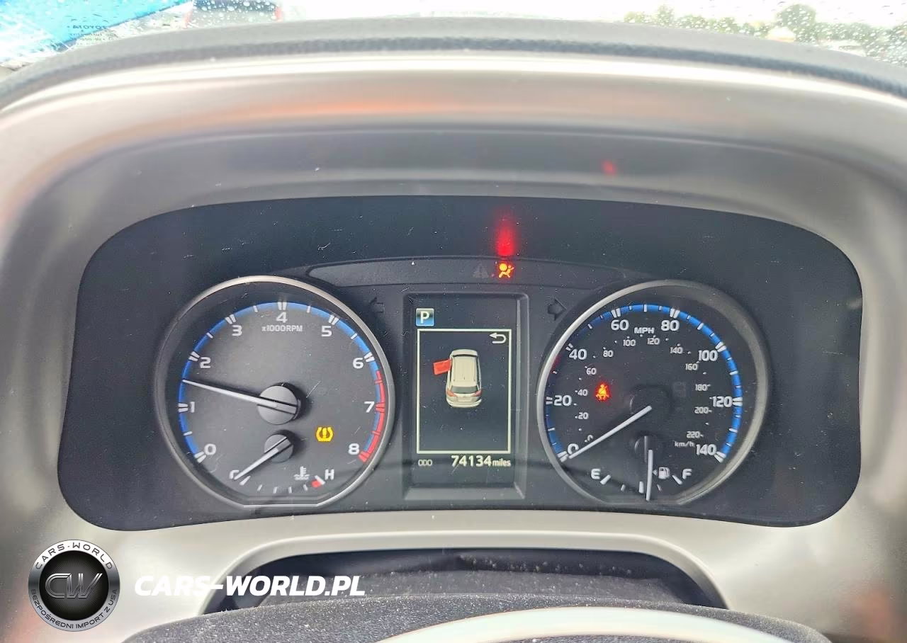 2018 Toyota Rav4 Le VIN:JTMBFREV7JJ187619 - 9