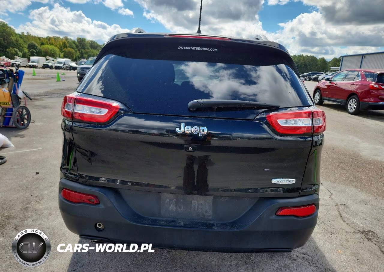 2018 Jeep Cherokee Latitude VIN:1C4PJLCBXJD553596 - 6