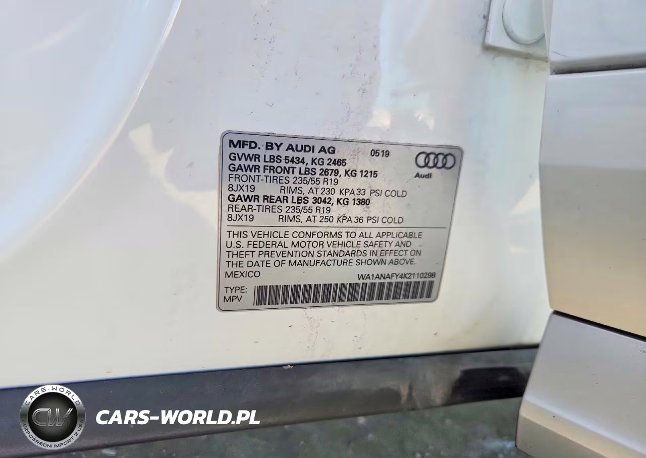 2019 Audi Q5 Premium VIN:WA1ANAFY4K2110298 - 13