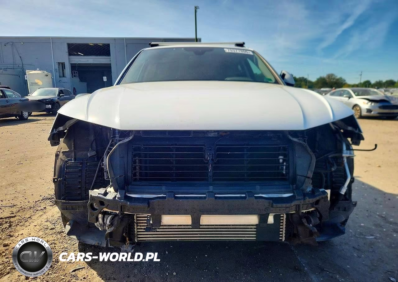 2019 Audi Q5 Premium VIN:WA1ANAFY4K2110298 - 5