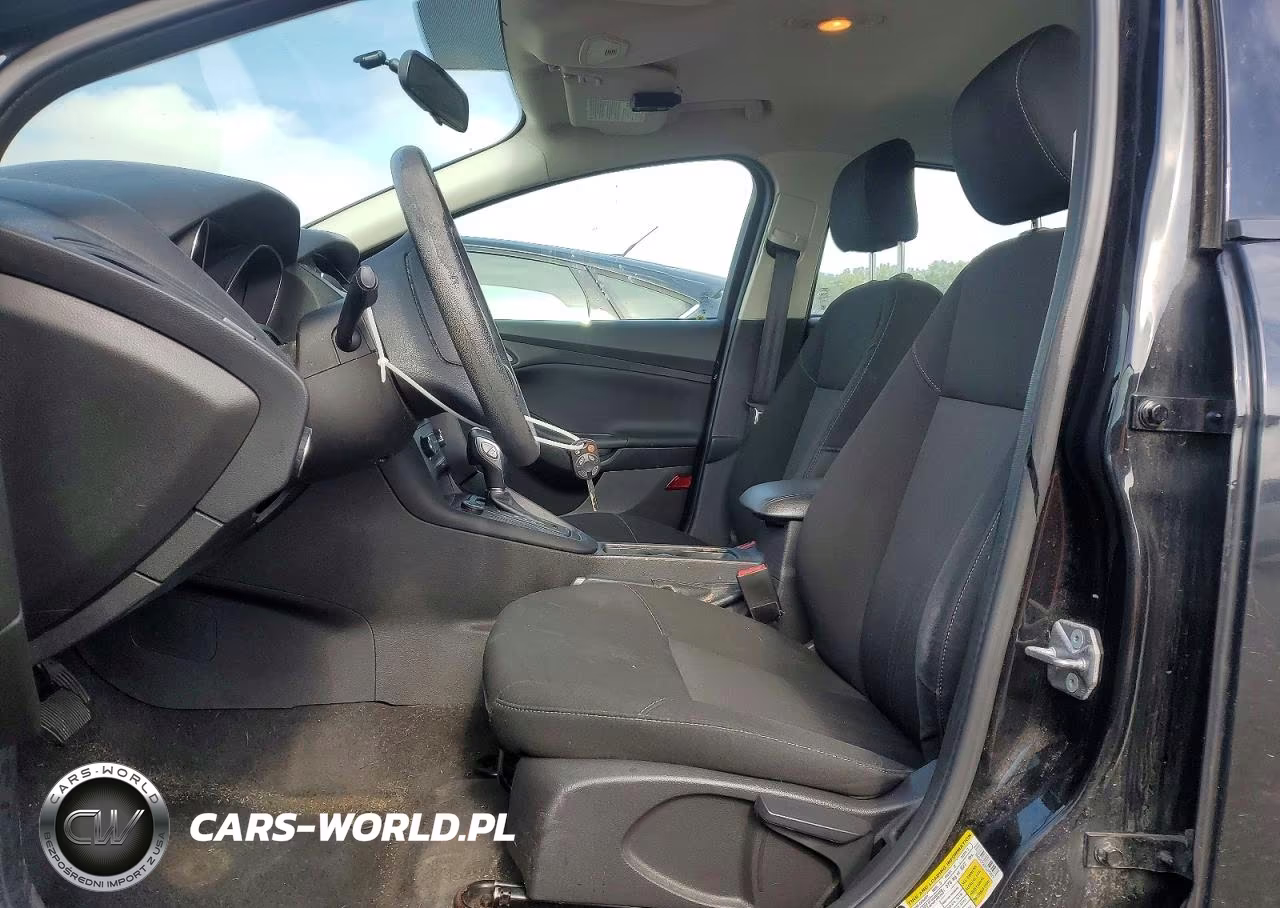 2015 Ford Focus Se VIN:1FADP3F22FL319677 - 7