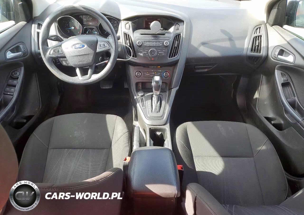 2015 Ford Focus Se VIN:1FADP3F22FL319677 - 8