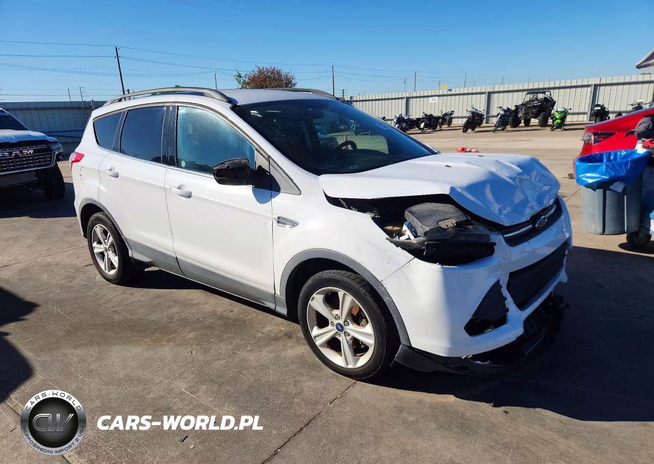 2015 Ford Escape Se VIN:1FMCU0G75FUA12176 - 4