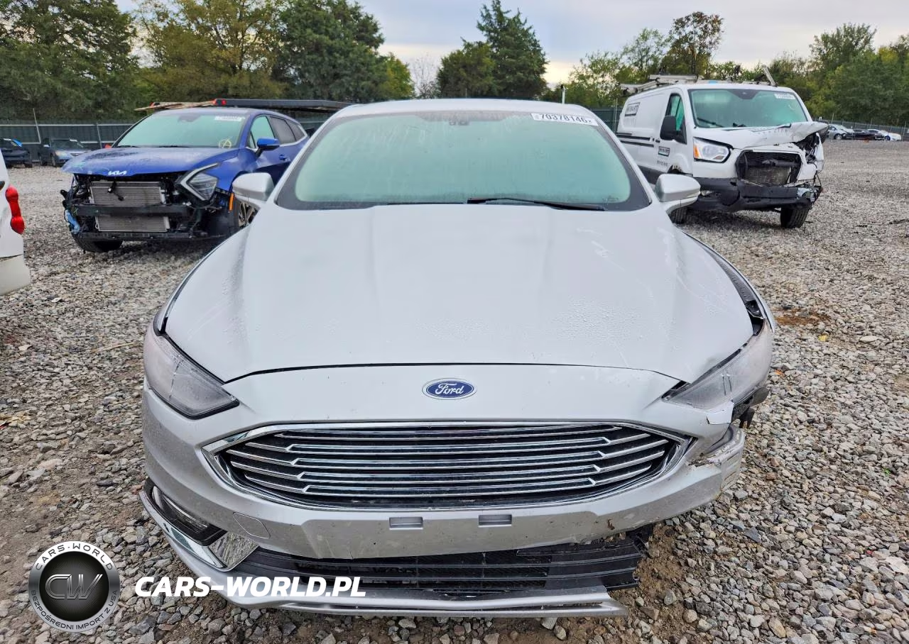 2017 Ford Fusion Se VIN:3FA6P0H71HR390664 - 5