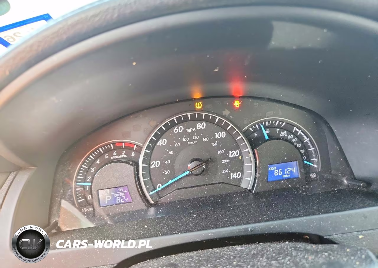 2015 Toyota Camry Le VIN:4T4BF1FK6FR461471 - 9