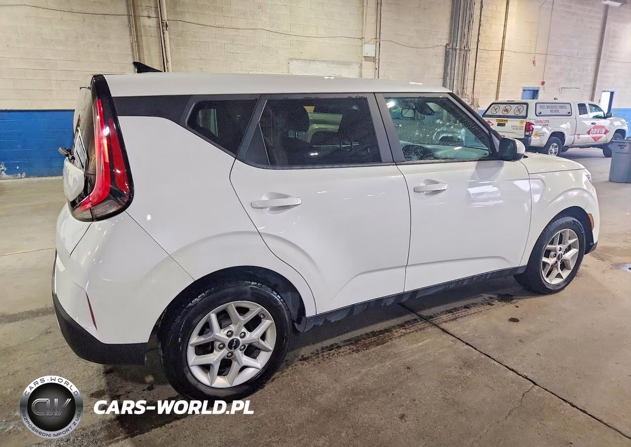 2023 Kia Soul Lx VIN:KNDJ23AU3P7861692 - 3
