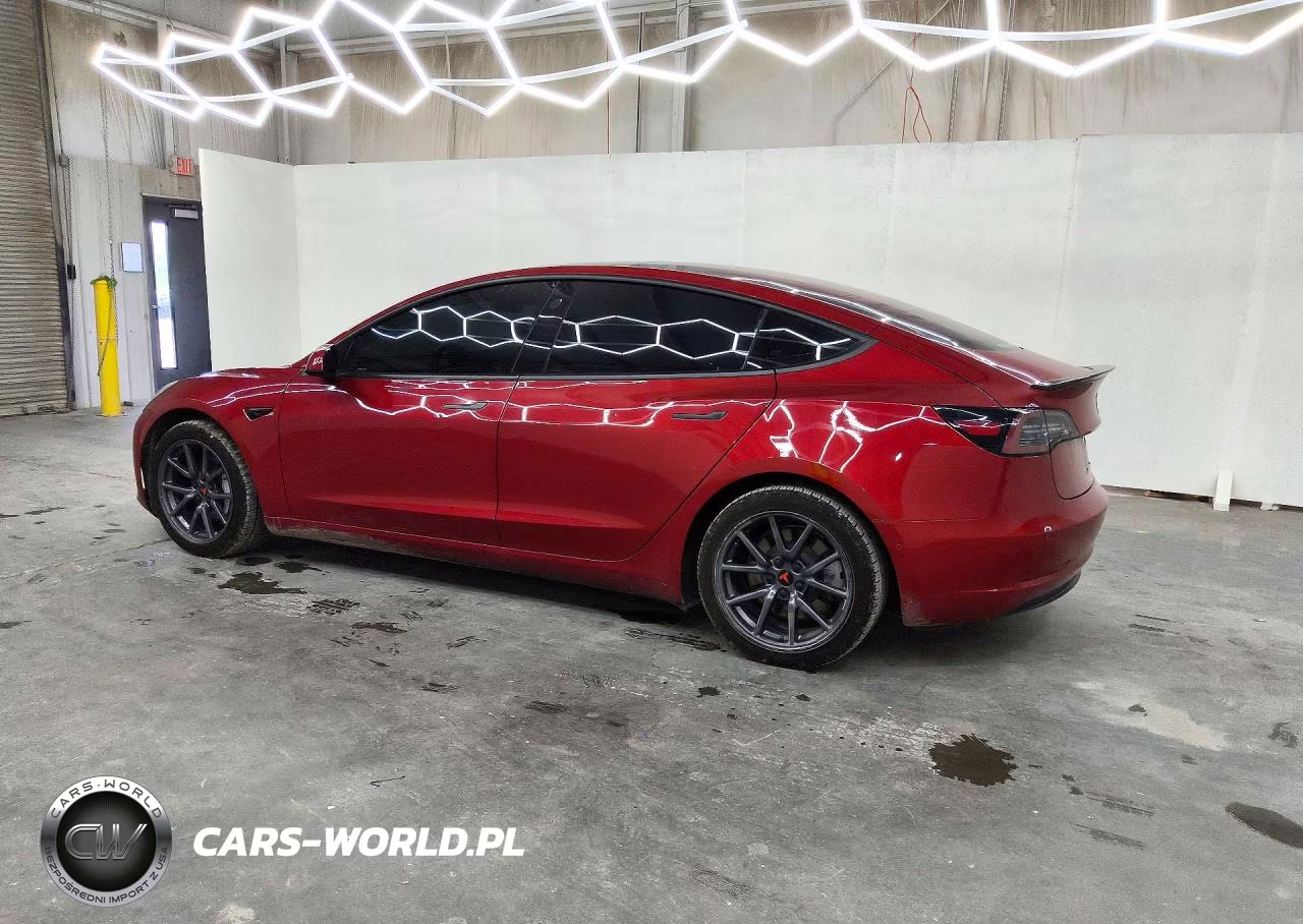 2018 Tesla Model 3 VIN:5YJ3E1EA4JF007204 - 2