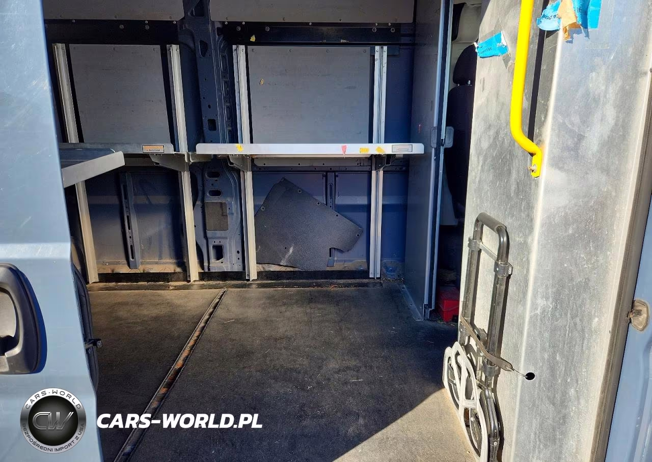 2020 Ram Promaster 3500 Delivery Van VIN:3C6URVJG8LE144558 - 11