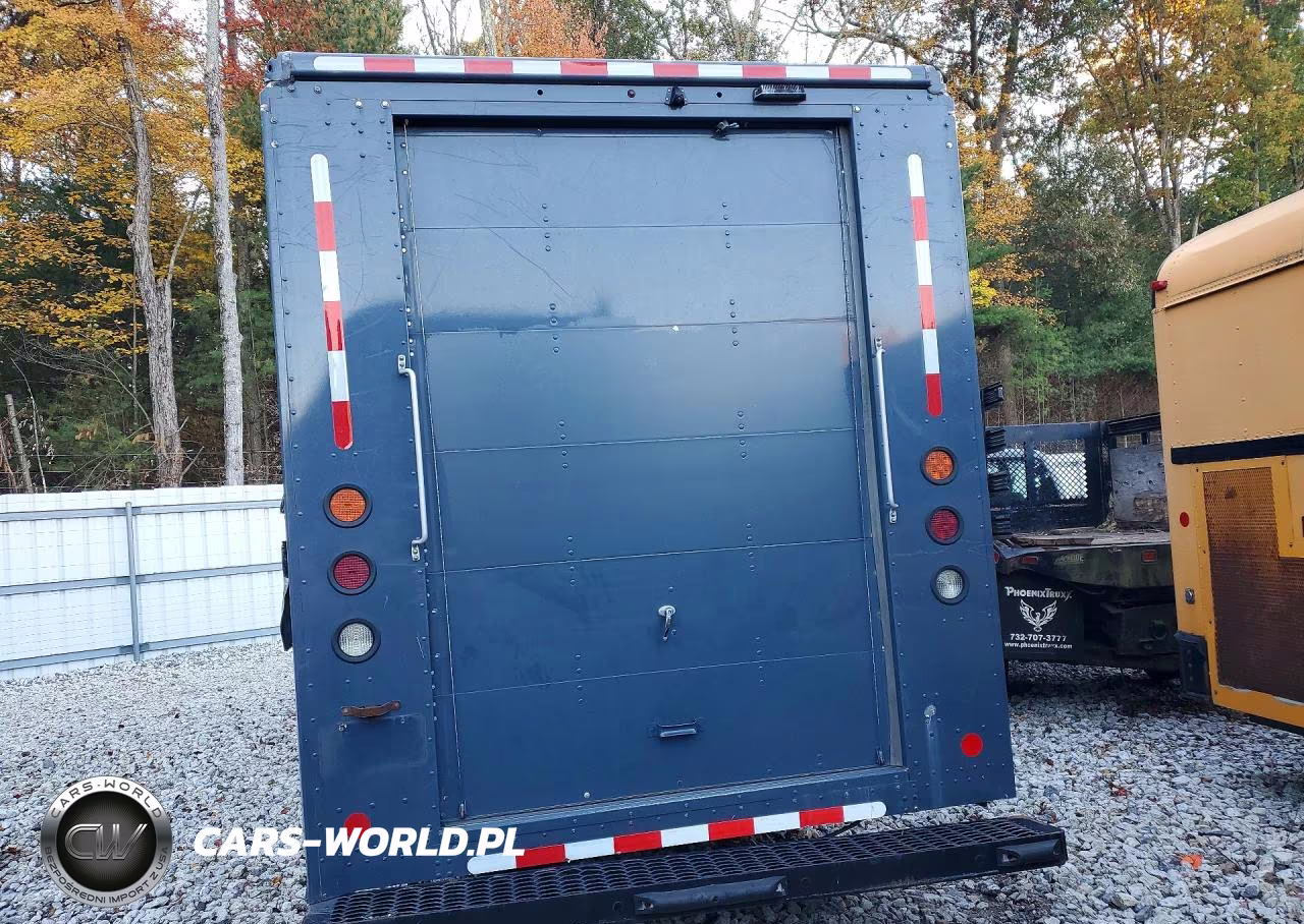 2021 Ford F59 Delivery Truck VIN:1F65F5KN6M0A04945 - 6