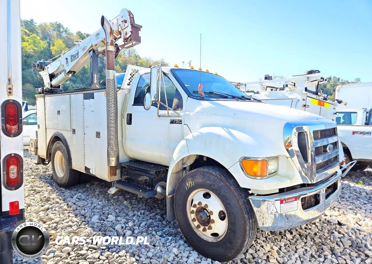 2013 Ford F750 Super Duty VIN:3FRWF7FL6DV028453 - 4