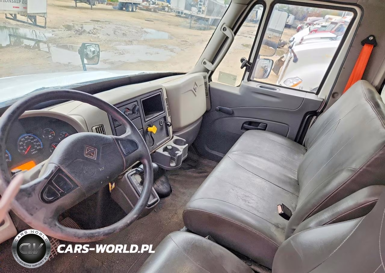 2019 International 4300 Box Truck VIN:1HTMMMMN2KH122336 - 8