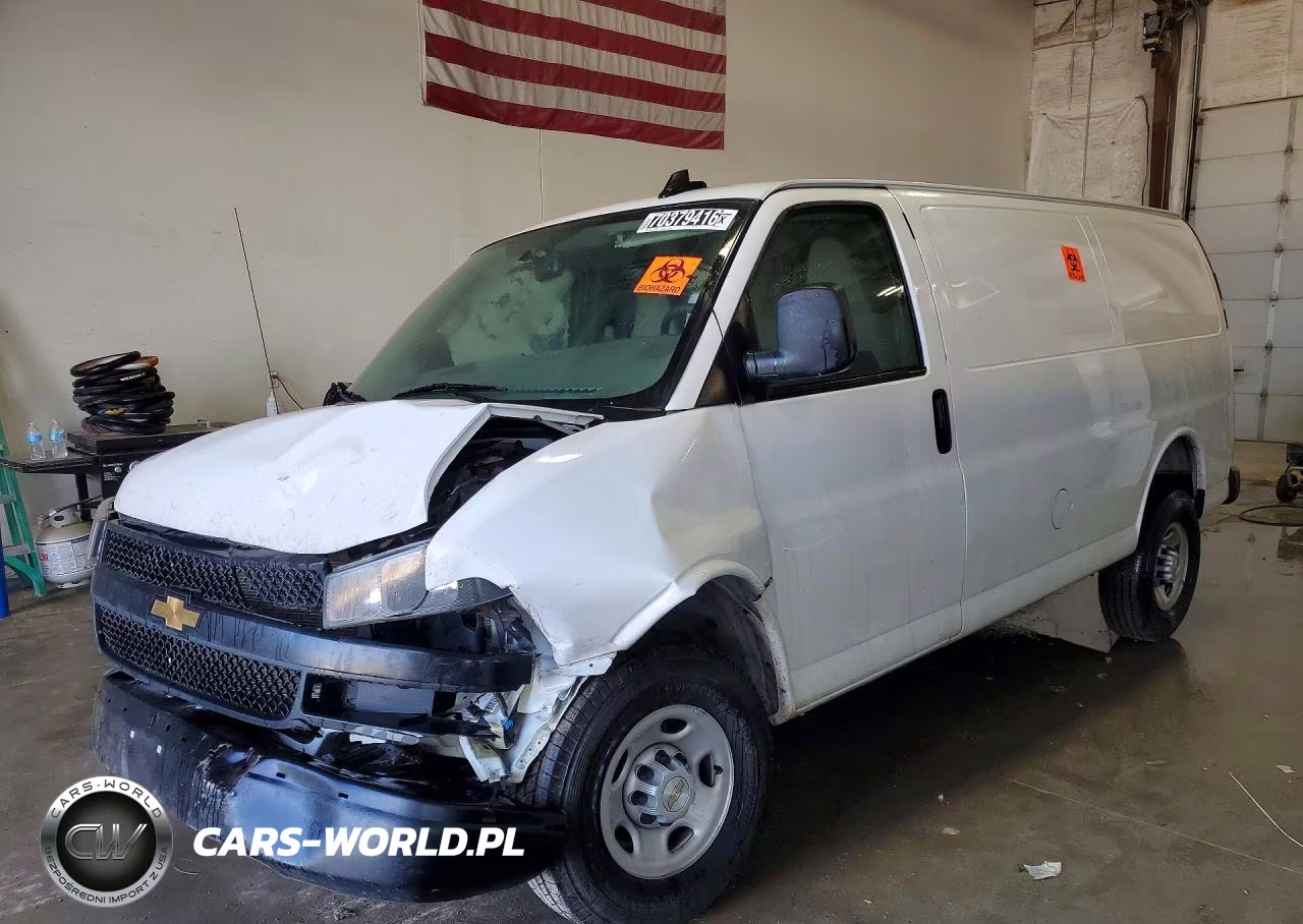 2025 Chevrolet Express 2500 Cargo Delivery Van VIN:1GCWGAFP1S1182157 - 1