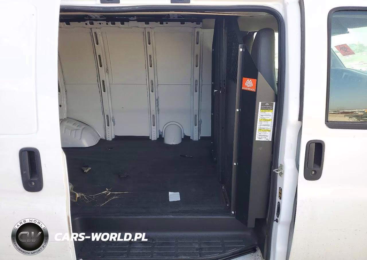 2025 Chevrolet Express 2500 Cargo Delivery Van VIN:1GCWGAFP1S1182157 - 11
