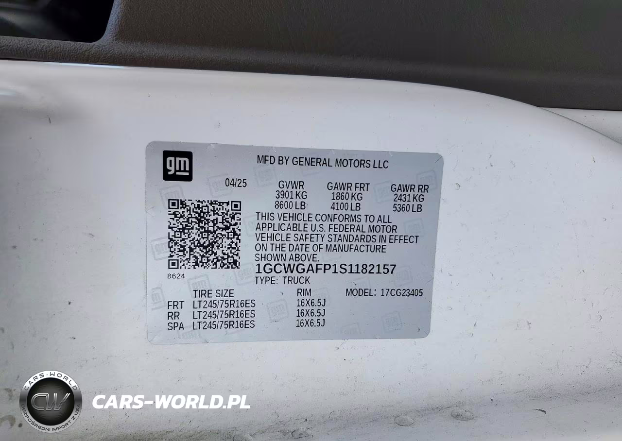 2025 Chevrolet Express 2500 Cargo Delivery Van VIN:1GCWGAFP1S1182157 - 13