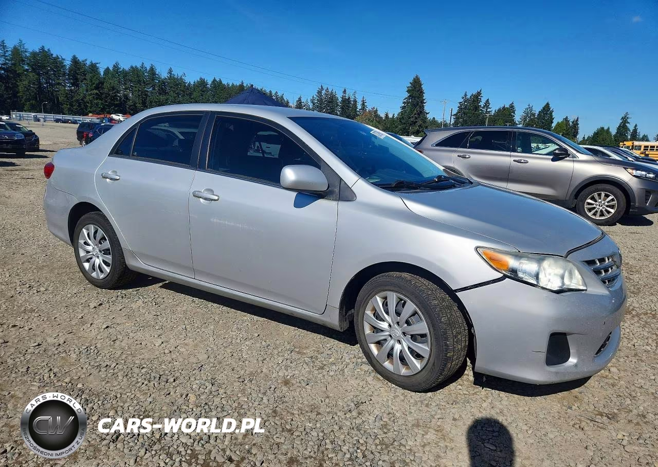 2013 Toyota Corolla Le VIN:2T1BU4EE8DC921922 - 4