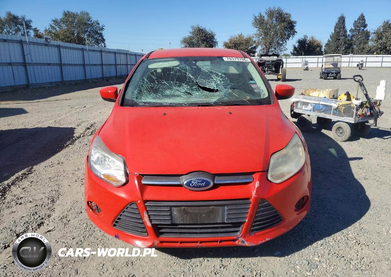 2012 Ford Focus Se VIN:1FAHP3K20CL314643 - 5