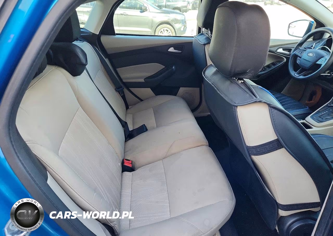 2016 Ford Focus VIN:1FADP3K22GL362777 - 10
