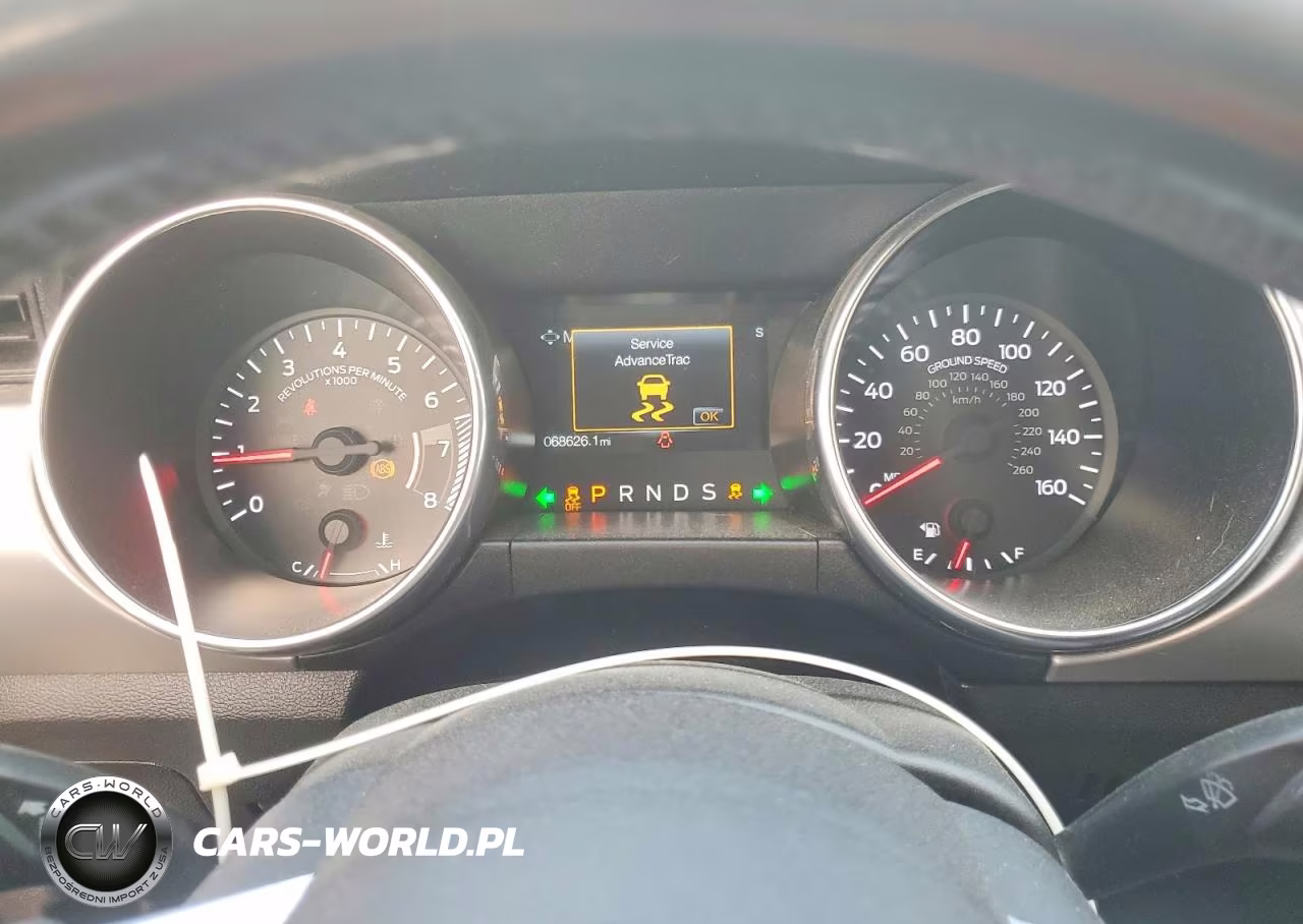 2019 Ford Mustang VIN:1FATP8UH2K5149447 - 9