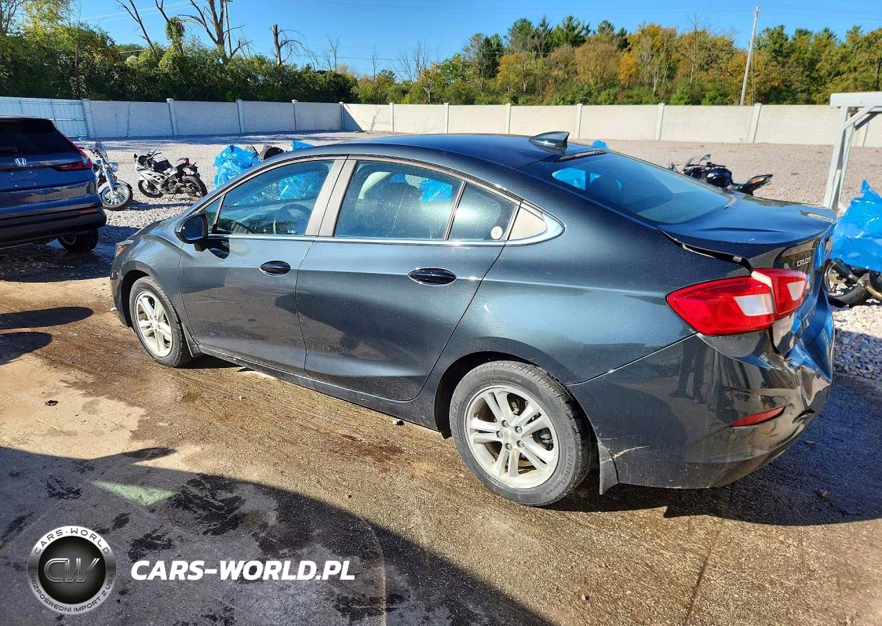 2017 Chevrolet Cruze Lt VIN:1G1BE5SM7H7235076 - 2