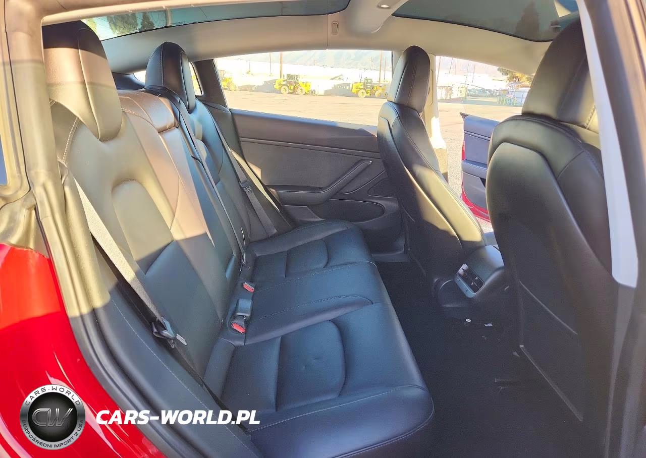 2019 Tesla Model 3 VIN:5YJ3E1EB0KF387071 - 10