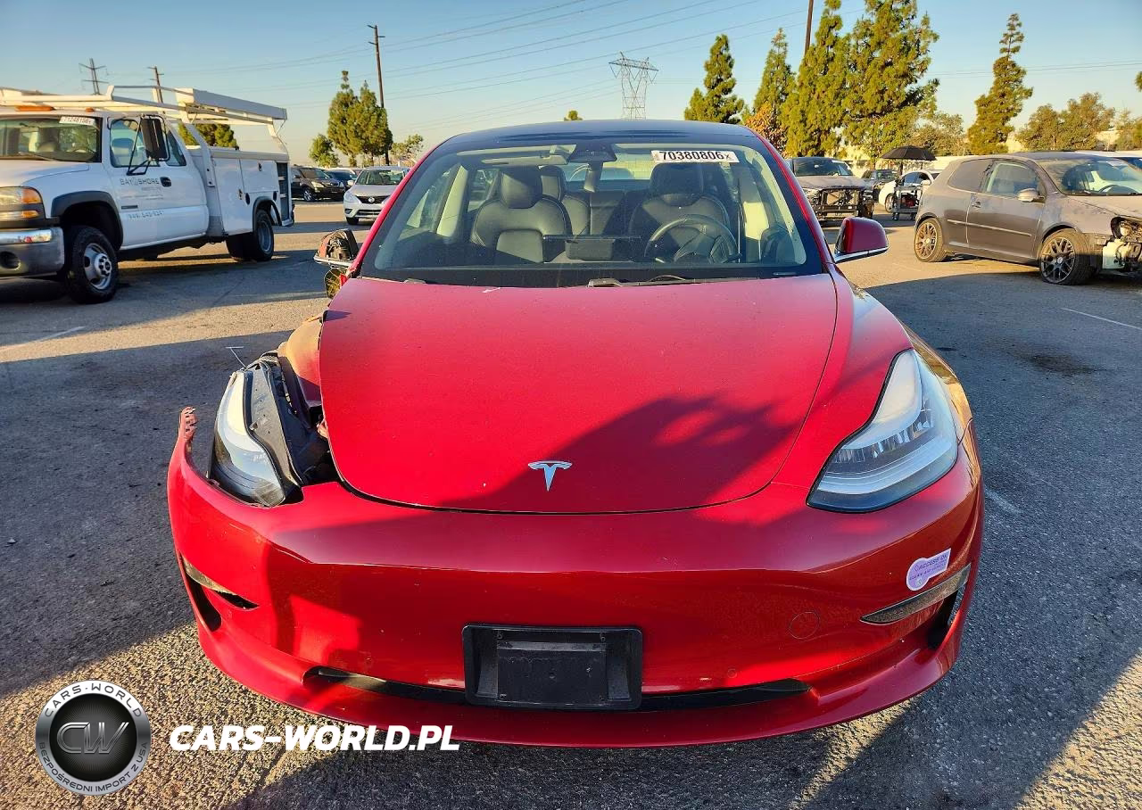 2019 Tesla Model 3 VIN:5YJ3E1EB0KF387071 - 5