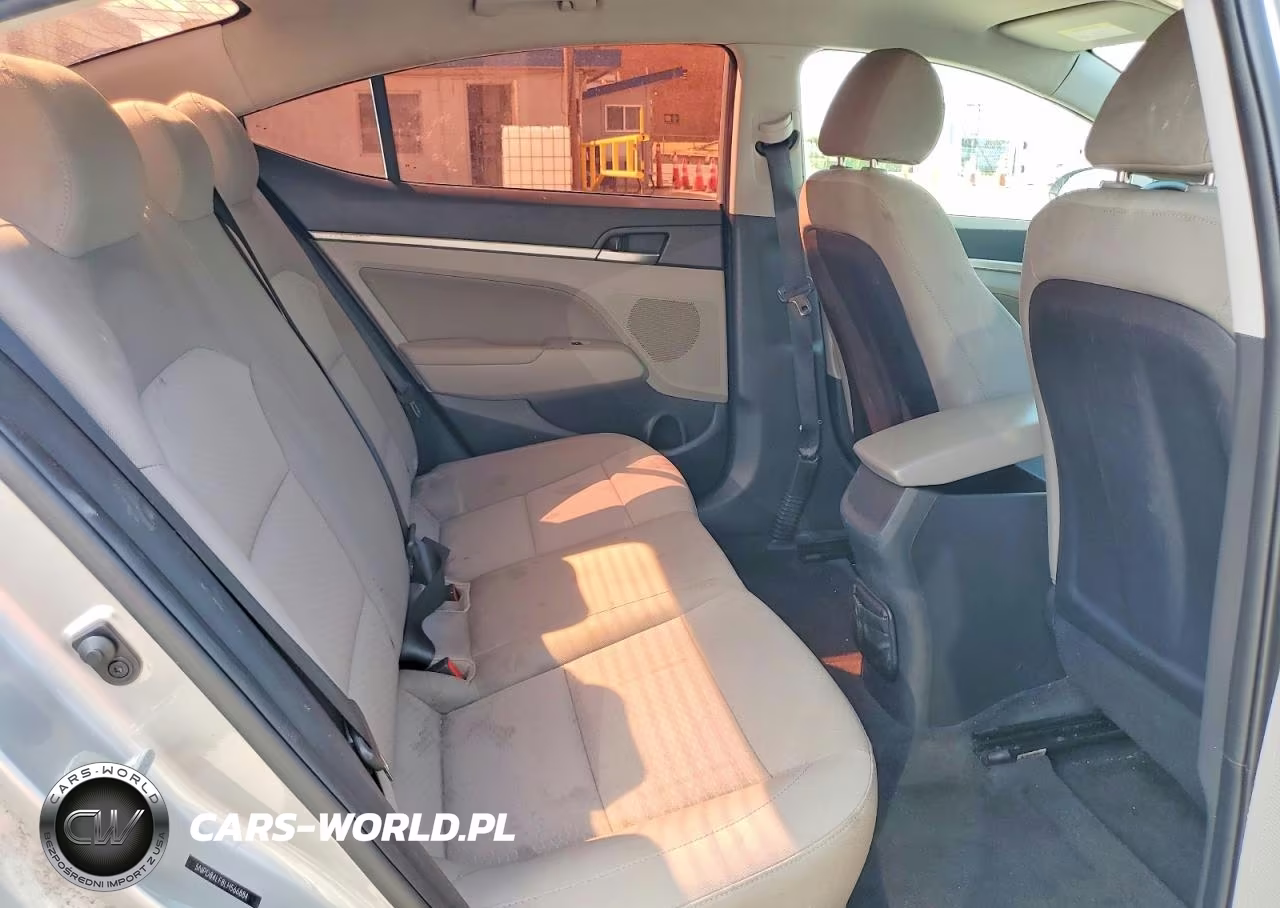 2020 Hyundai Elantra Sel VIN:5NPD84LF8LH566884 - 10