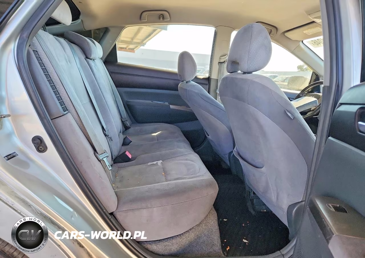 2005 Toyota Prius Base VIN:JTDKB20U057040983 - 10