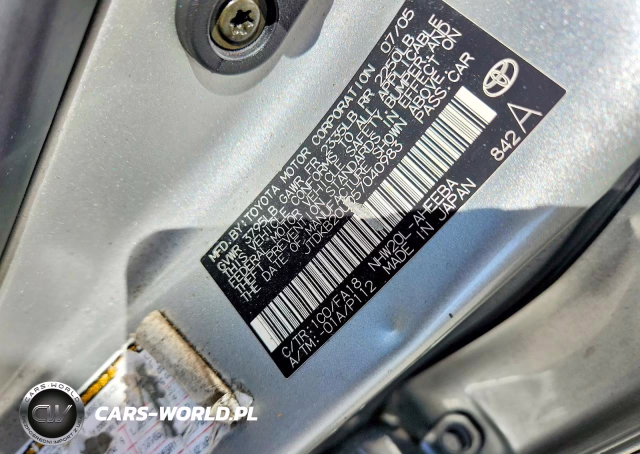 2005 Toyota Prius Base VIN:JTDKB20U057040983 - 12