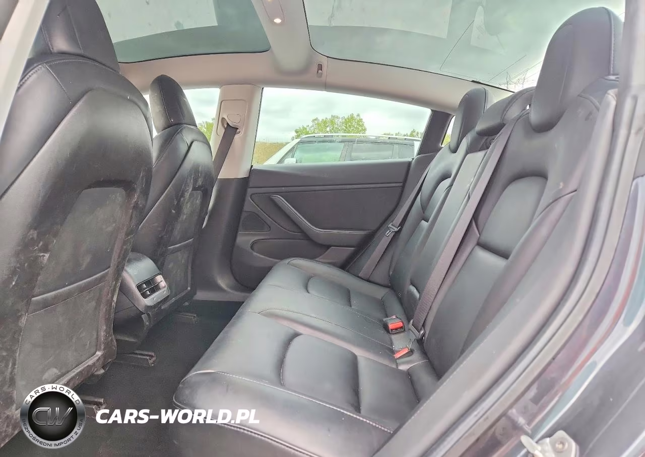 2019 Tesla Model 3 VIN:5YJ3E1EA5KF434344 - 10