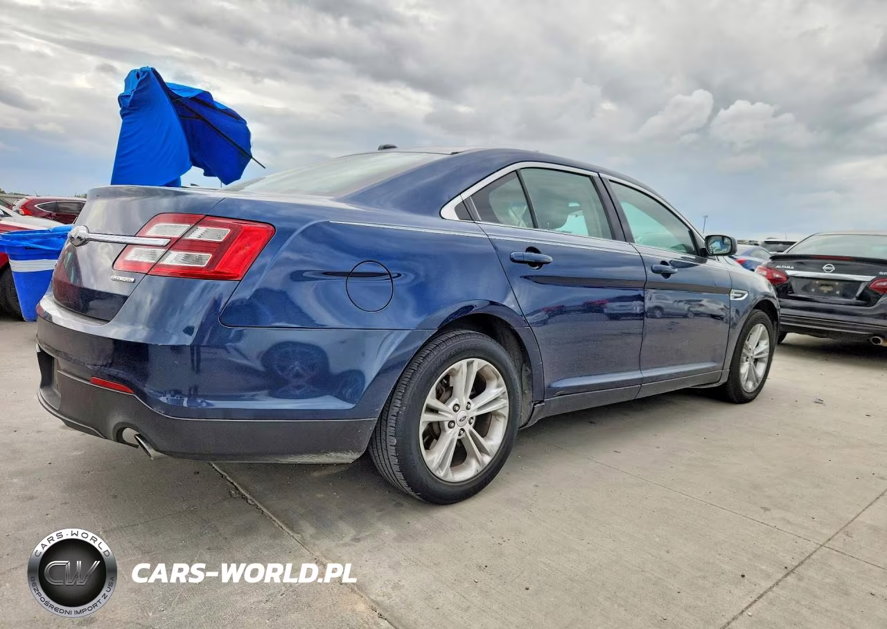 2016 Ford Taurus Se VIN:1FAHP2D89GG104990 - 3