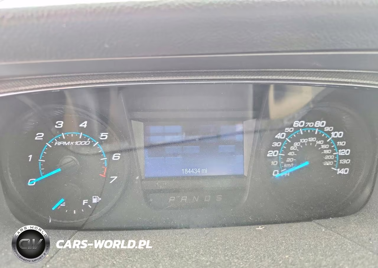 2016 Ford Taurus Se VIN:1FAHP2D89GG104990 - 9