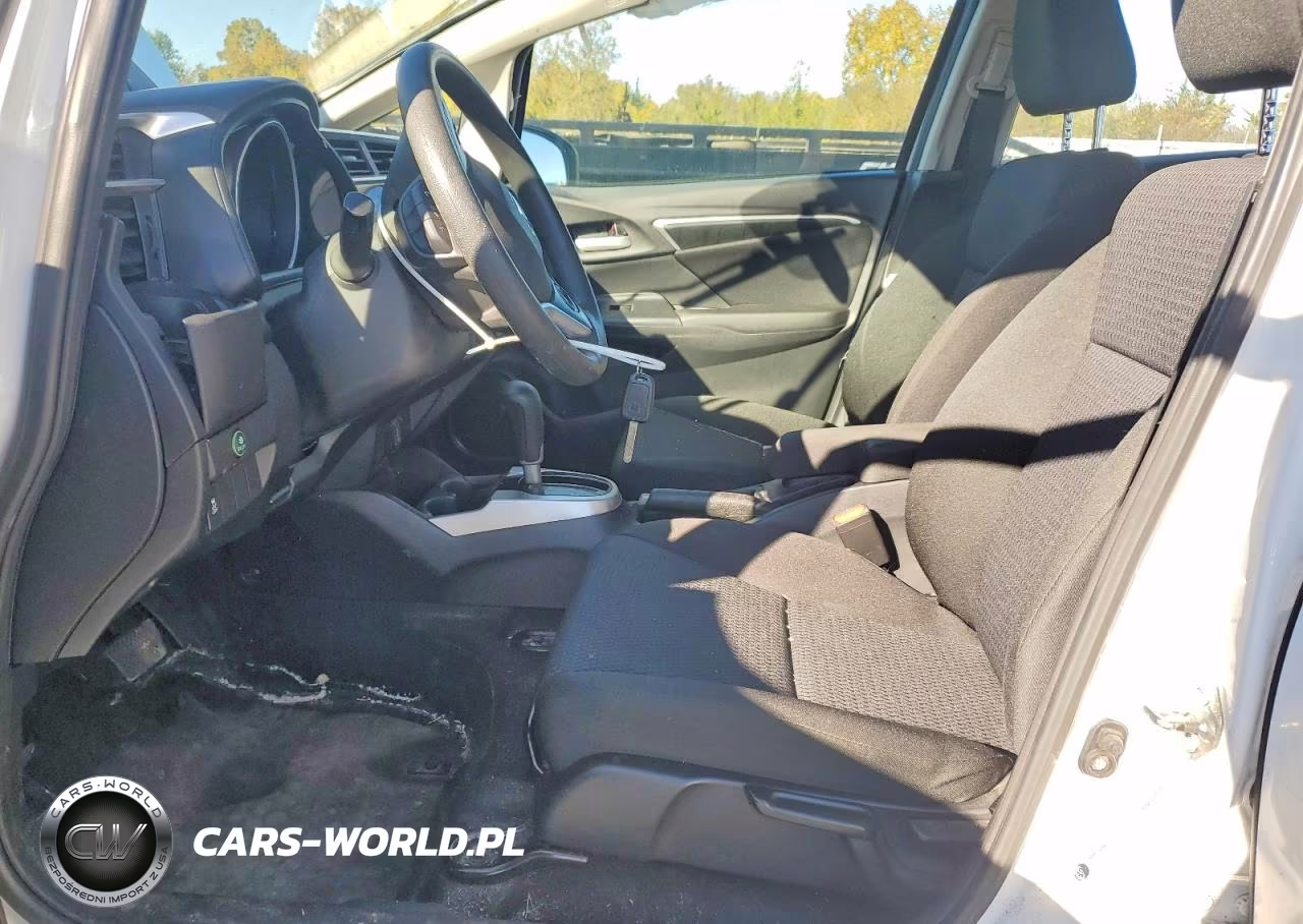 2020 Honda Fit Lx VIN:3HGGK5H45LM729353 - 7