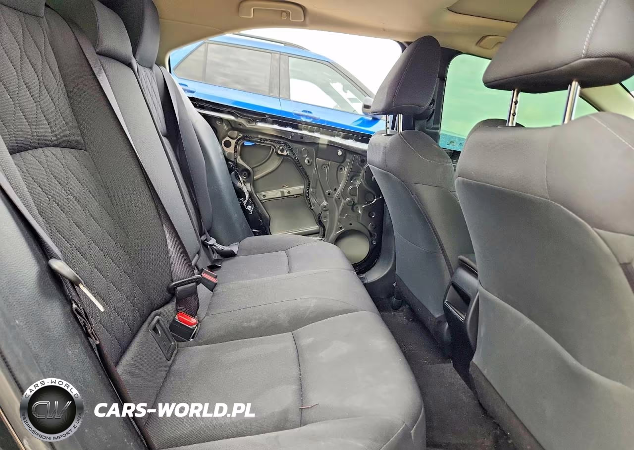2020 Toyota Corolla Le VIN:JTDHPRAE3LJ002644 - 10