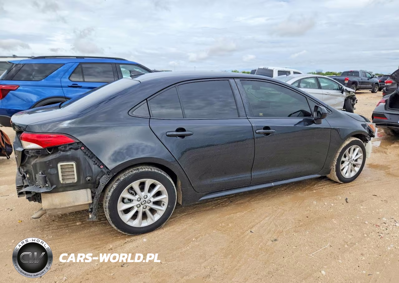 2020 Toyota Corolla Le VIN:JTDHPRAE3LJ002644 - 3