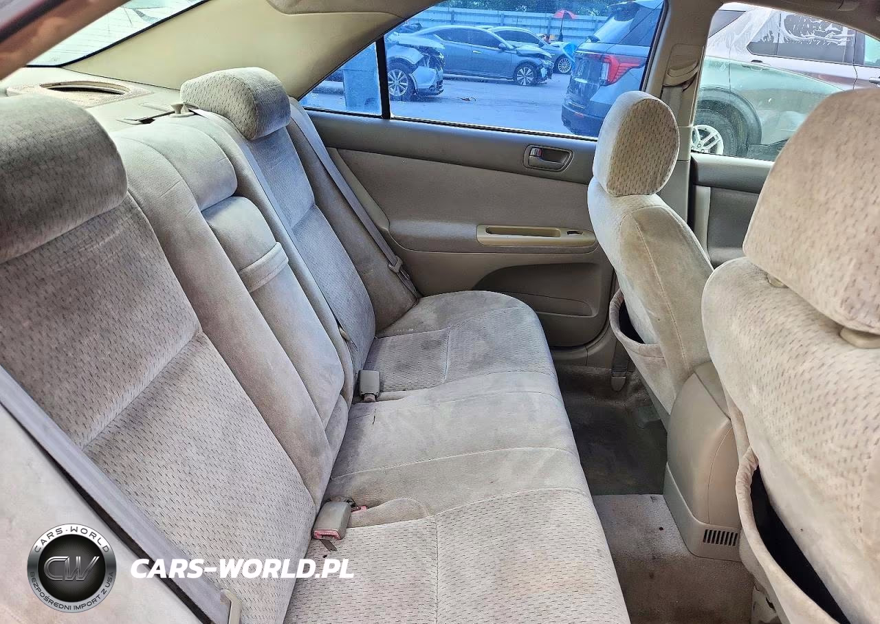 2004 Toyota Camry Le VIN:4T1BE32K54U333329 - 10