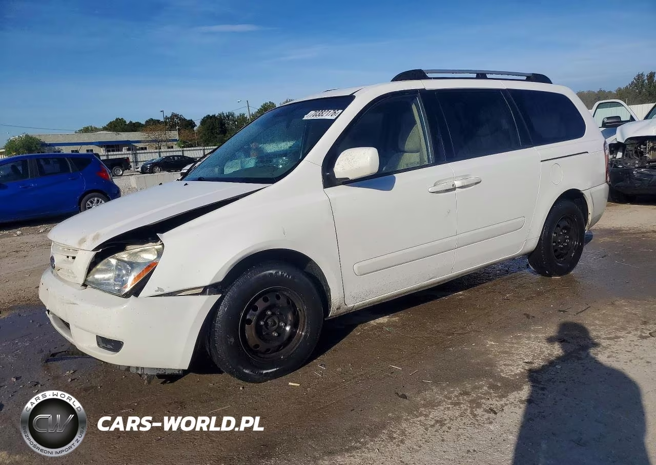 2008 Kia Sedona Lx