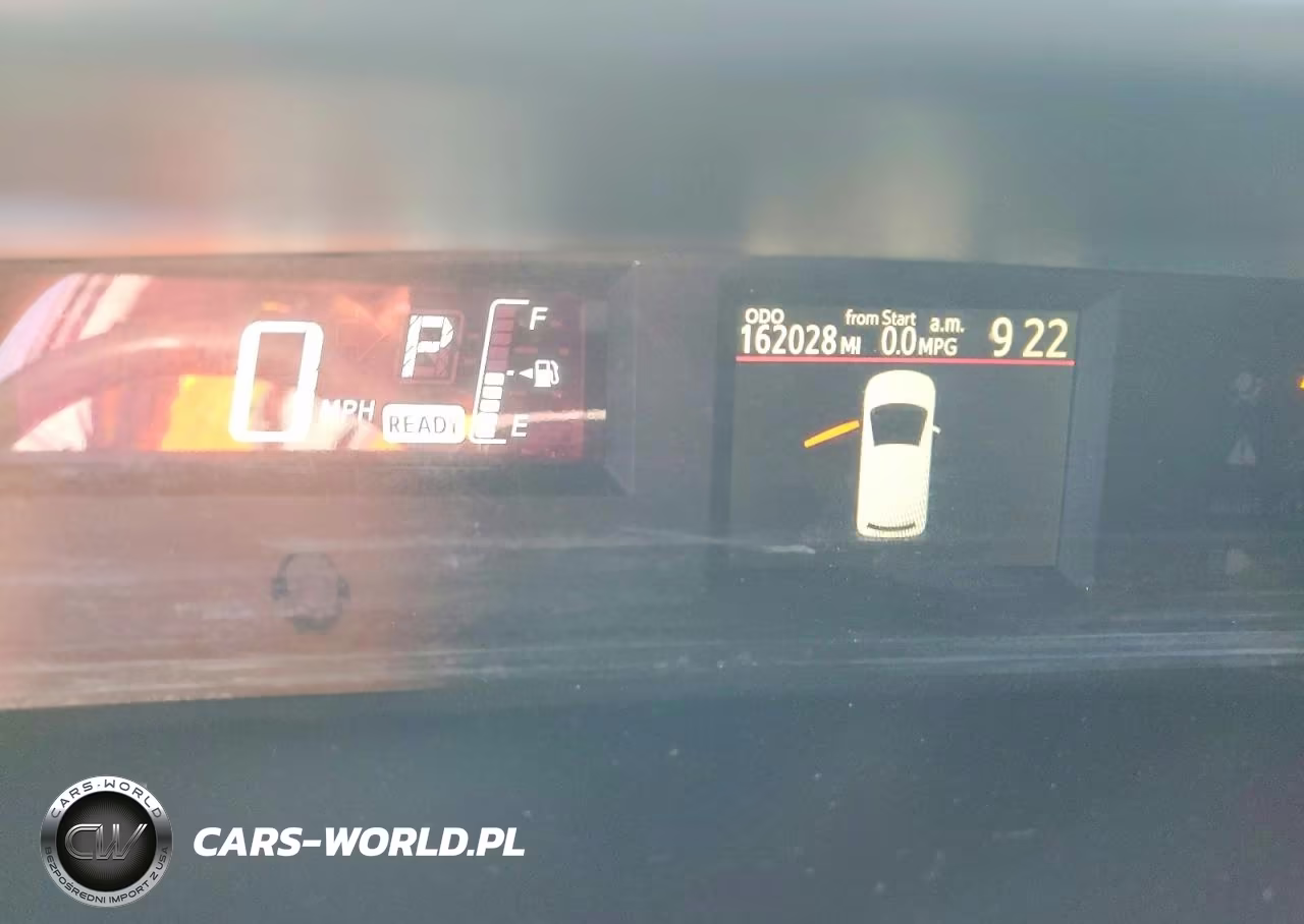 2016 Toyota Prius C One VIN:JTDKDTB34G1122631 - 9