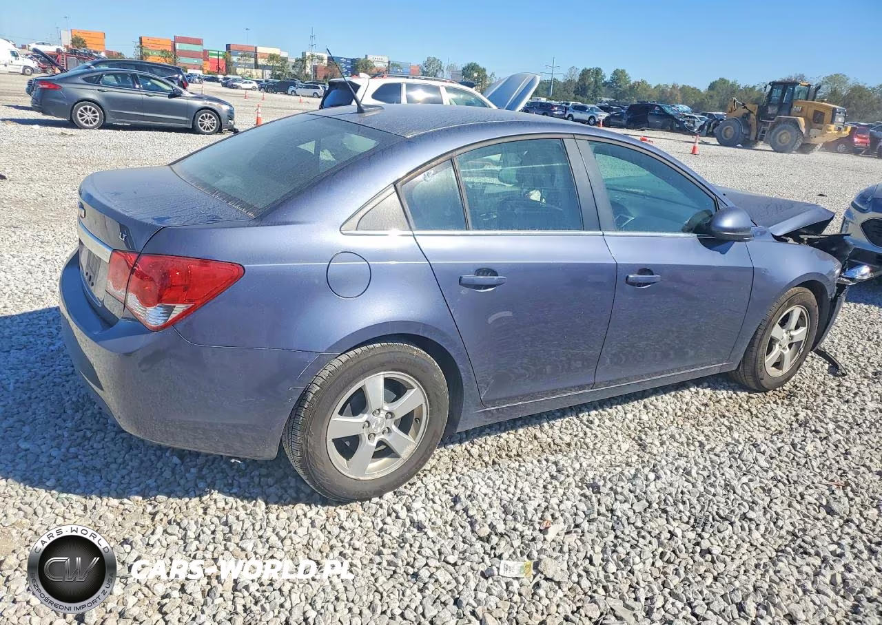 2014 Chevrolet Cruze Lt VIN:1G1PC5SB8E7352817 - 3