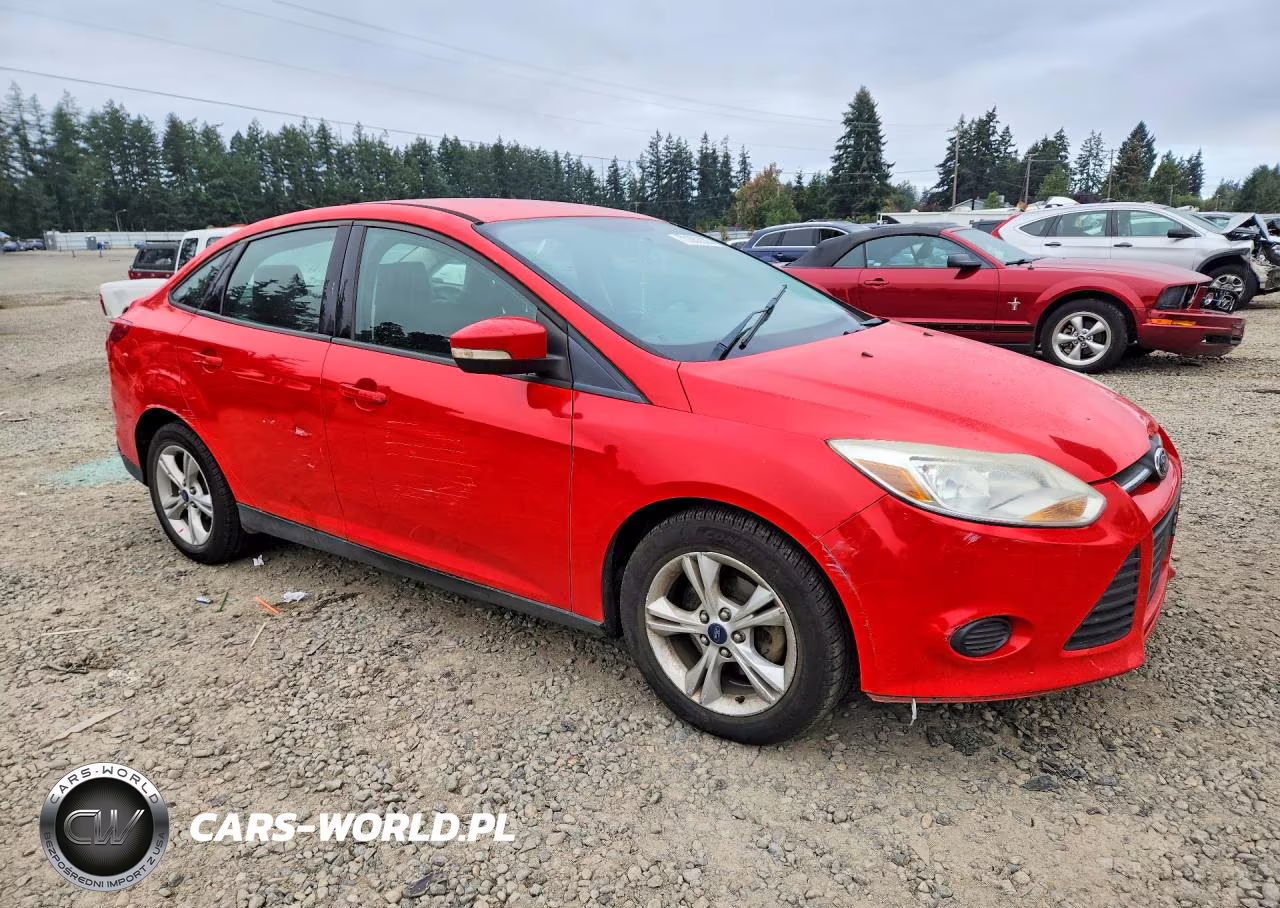 2013 Ford Focus Se VIN:1FADP3F20DL325202 - 4
