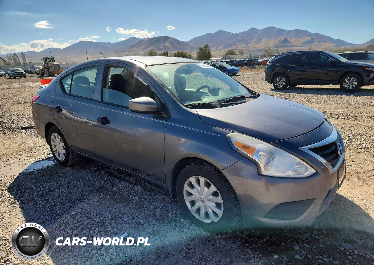 2017 Nissan Versa 1.6 S Plus VIN:3N1CN7AP3HL847342 - 4