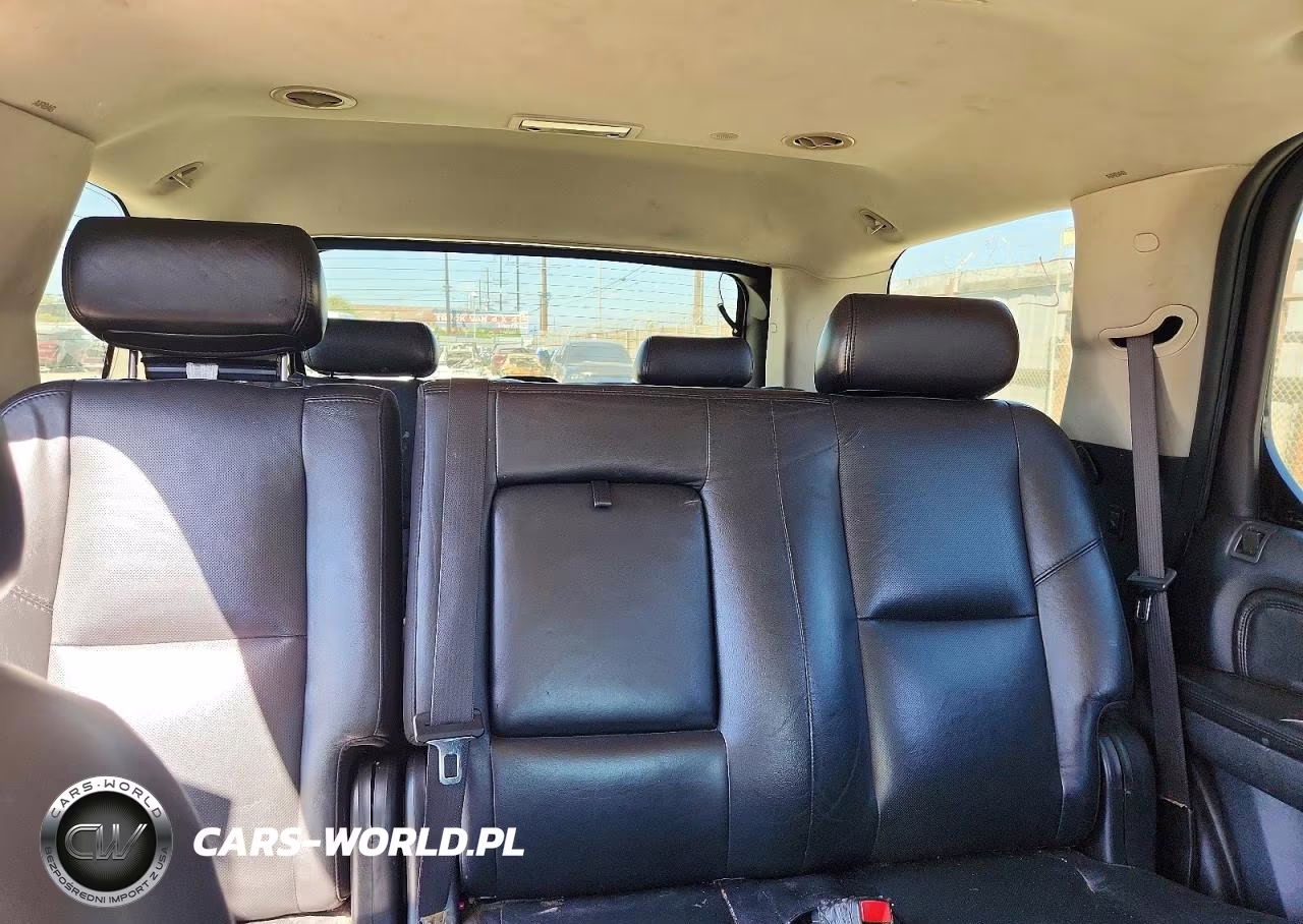 2007 Cadillac Escalade Luxury VIN:1GYFK63837R218457 - 10