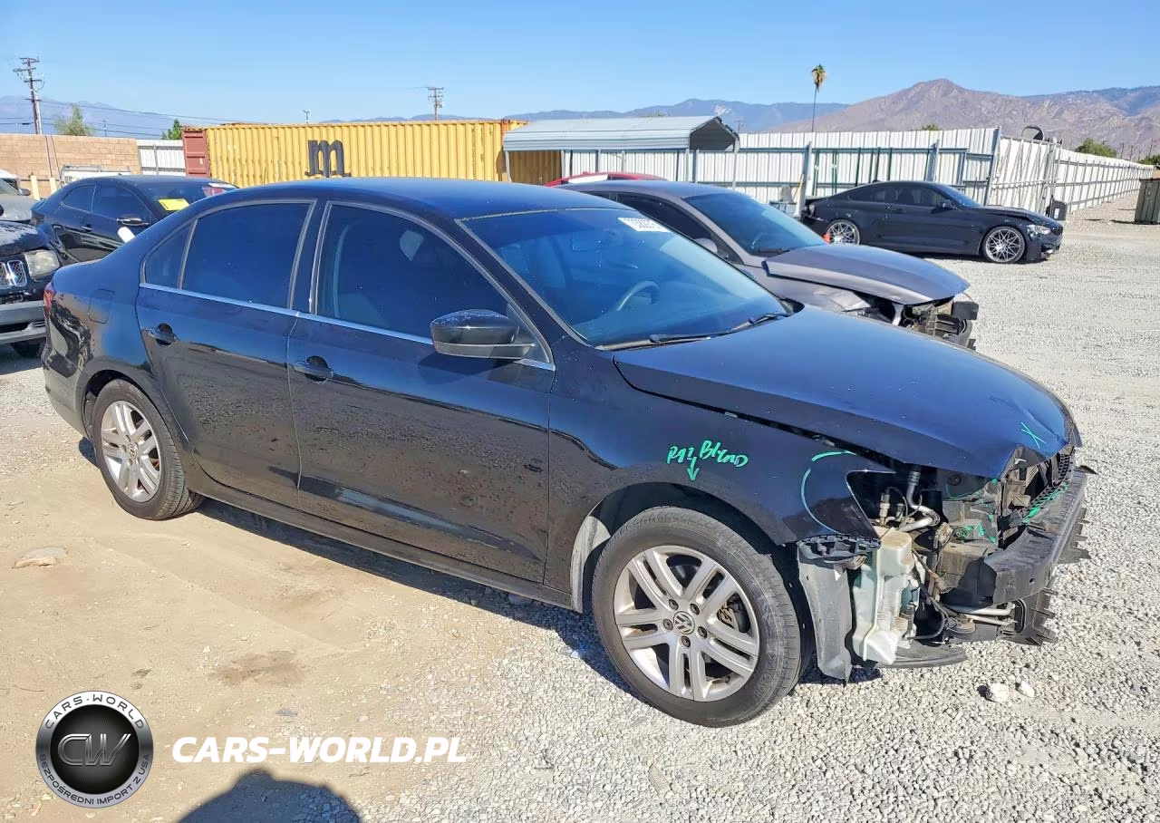 2017 Volkswagen Jetta S VIN:3VW2B7AJXHM323626 - 4