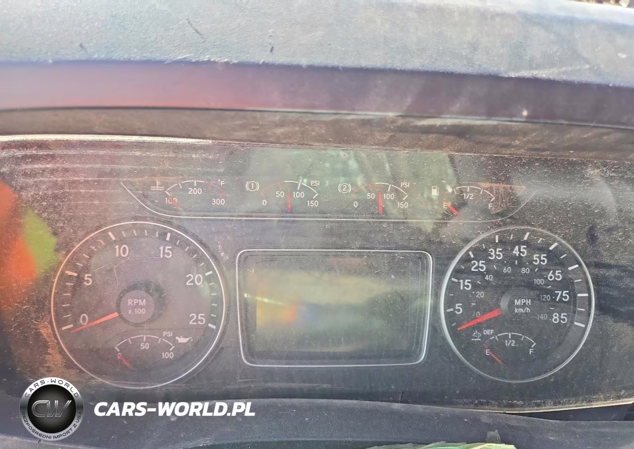2023 International Lt62F Semi Truck VIN:3HSDZAPR4PN190069 - 9