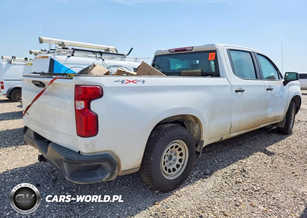 2024 Chevrolet Silverado K1500 VIN:3GCPDAEK9RG415880 - 3
