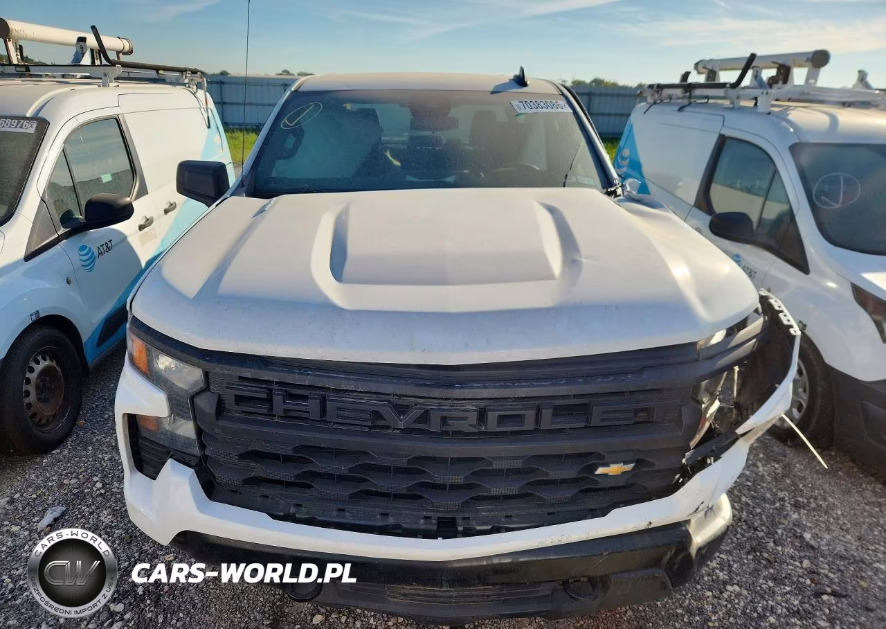 2024 Chevrolet Silverado K1500 VIN:3GCPDAEK9RG415880 - 5