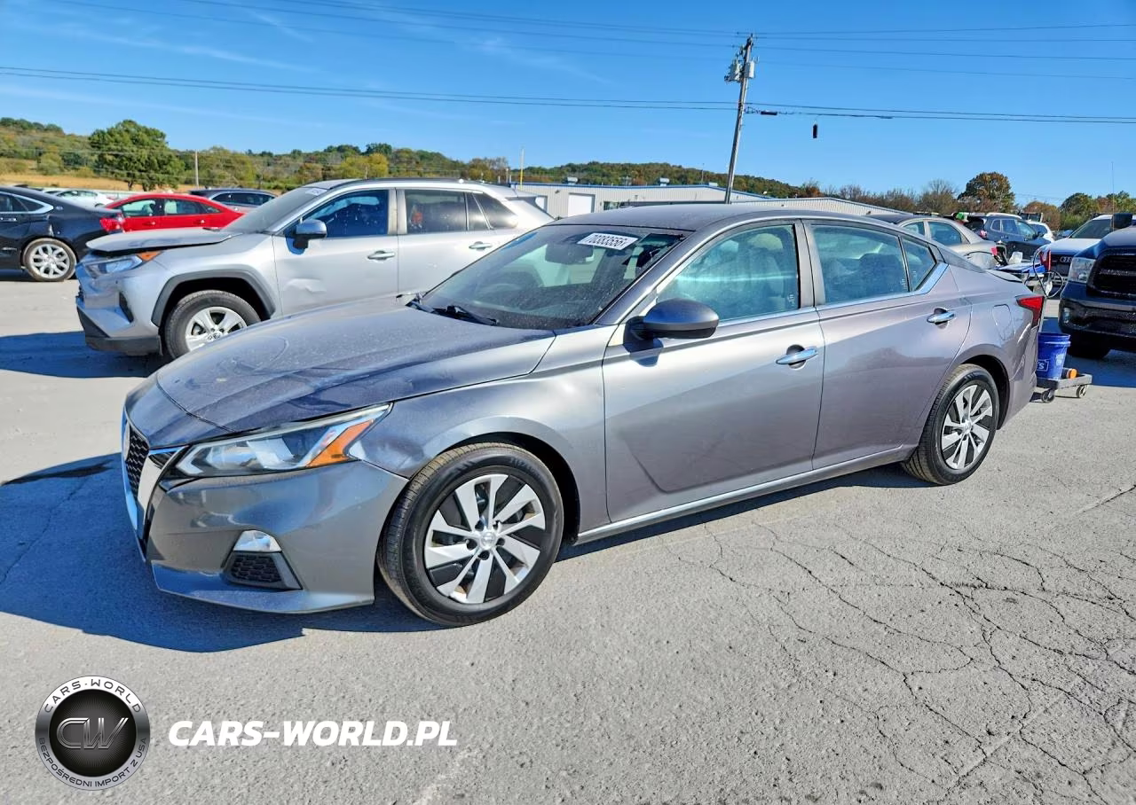2019 Nissan Altima S