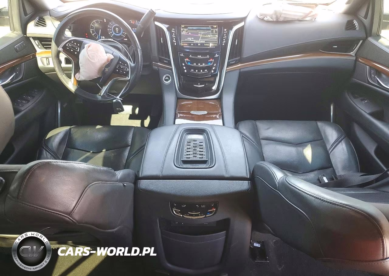 2020 Cadillac Escalade Luxury VIN:1GYS3BKJ2LR133967 - 8