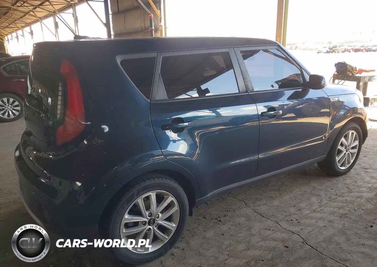 KIA SOUL + VIN:KNDJP3A57J7531944 - 3