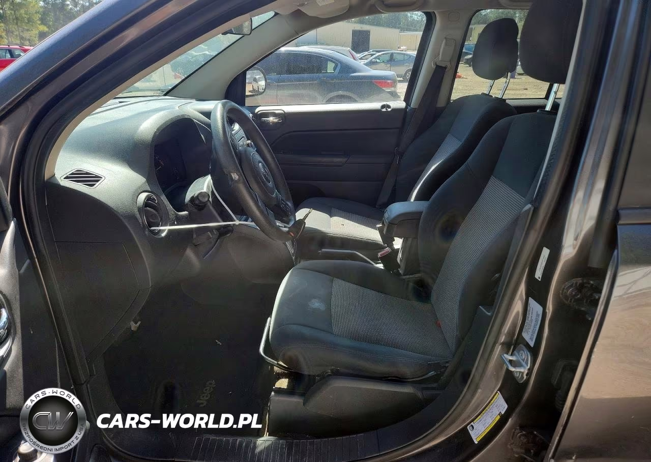 2015 Jeep Compass Sport VIN:1C4NJDBB8FD214664 - 7