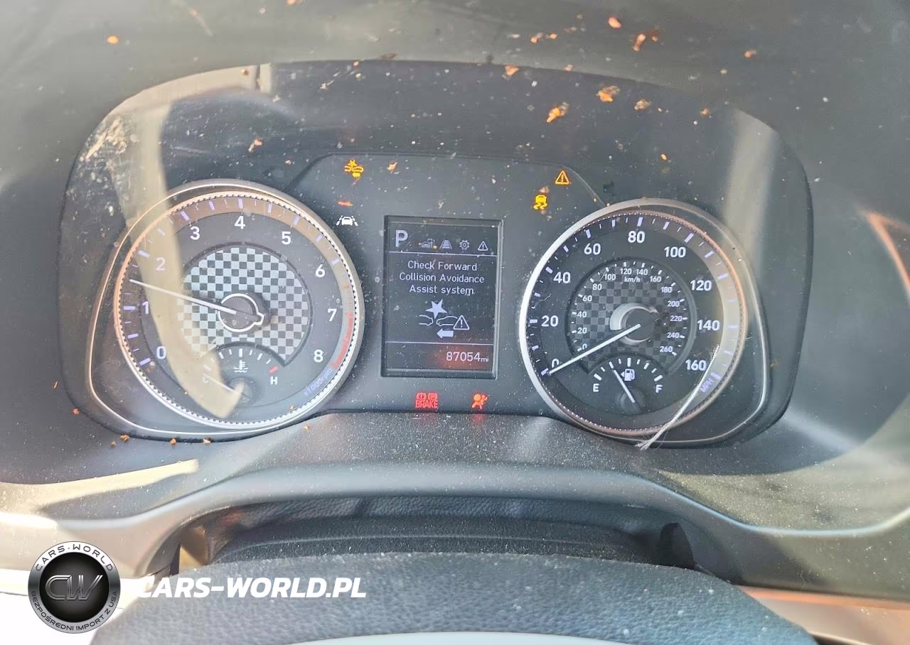 2019 Hyundai Elantra Value Edition VIN:KMHD84LFXKU878107 - 9